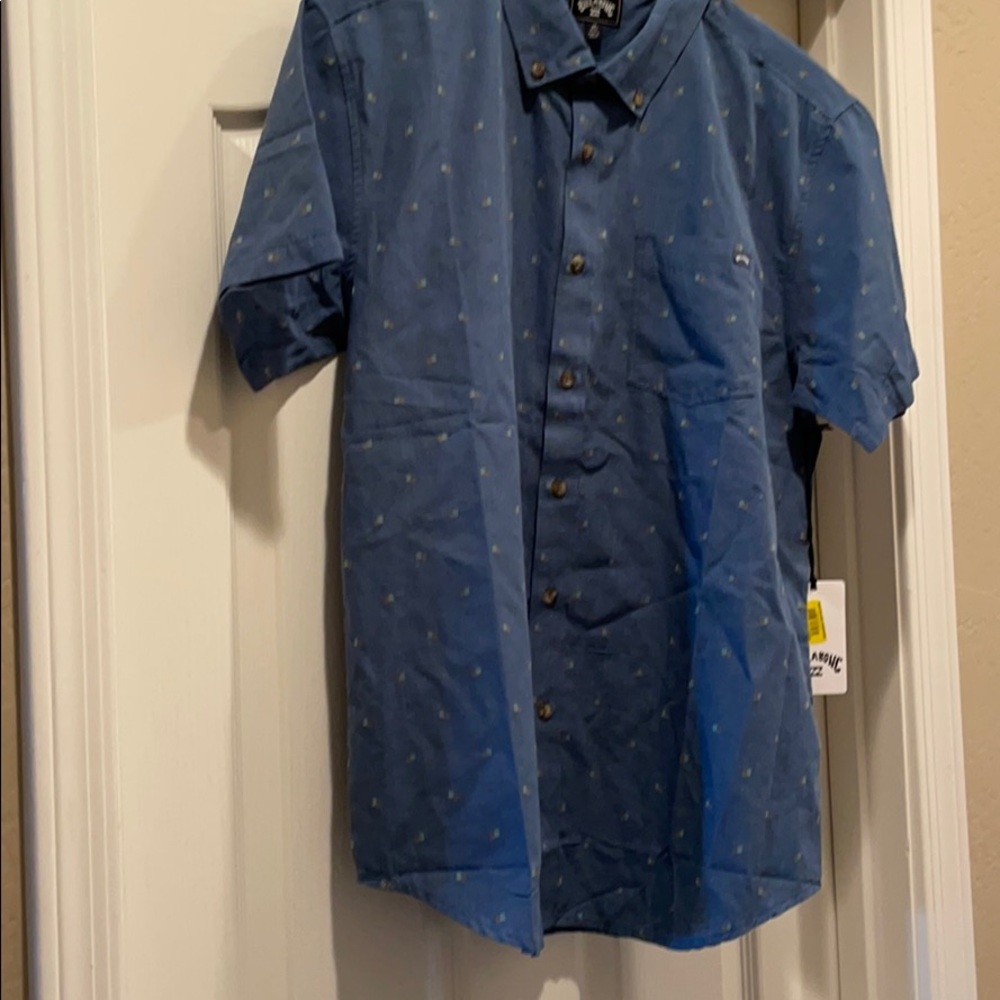 Billabong shirt